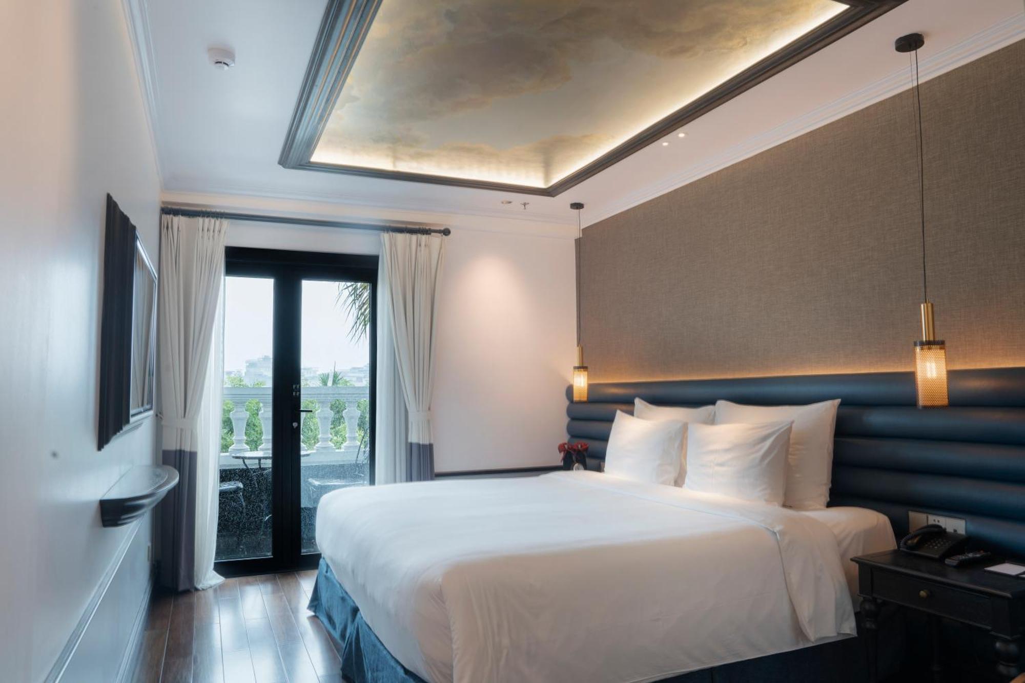 Terrace Suite Lake Side